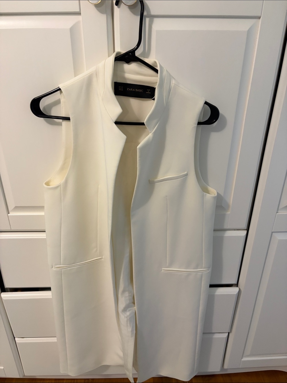 Zara Basic Sleeveless Long Vest - Cream, Gilet , size Medium
